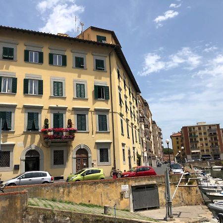 Renovated Apartment With 3 Bedrooms In An Historic Palazzo Between Port And Old Town Livorno Dış mekan fotoğraf