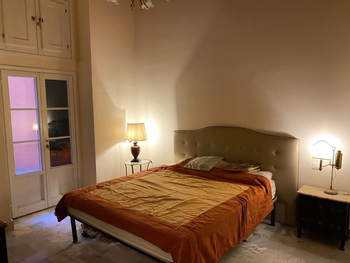 Renovated Apartment With 3 Bedrooms In An Historic Palazzo Between Port And Old Town Livorno Dış mekan fotoğraf